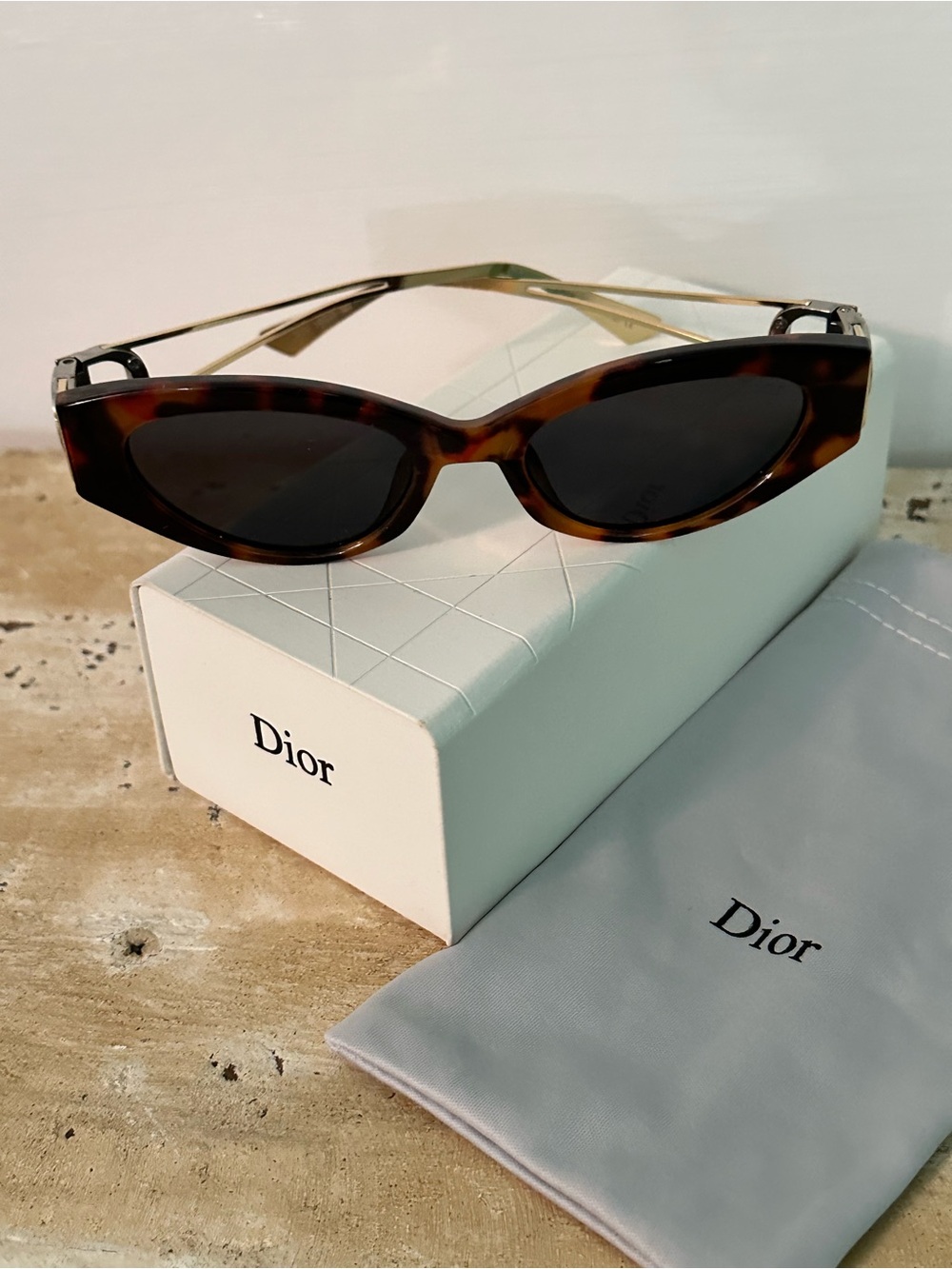 Sunnies